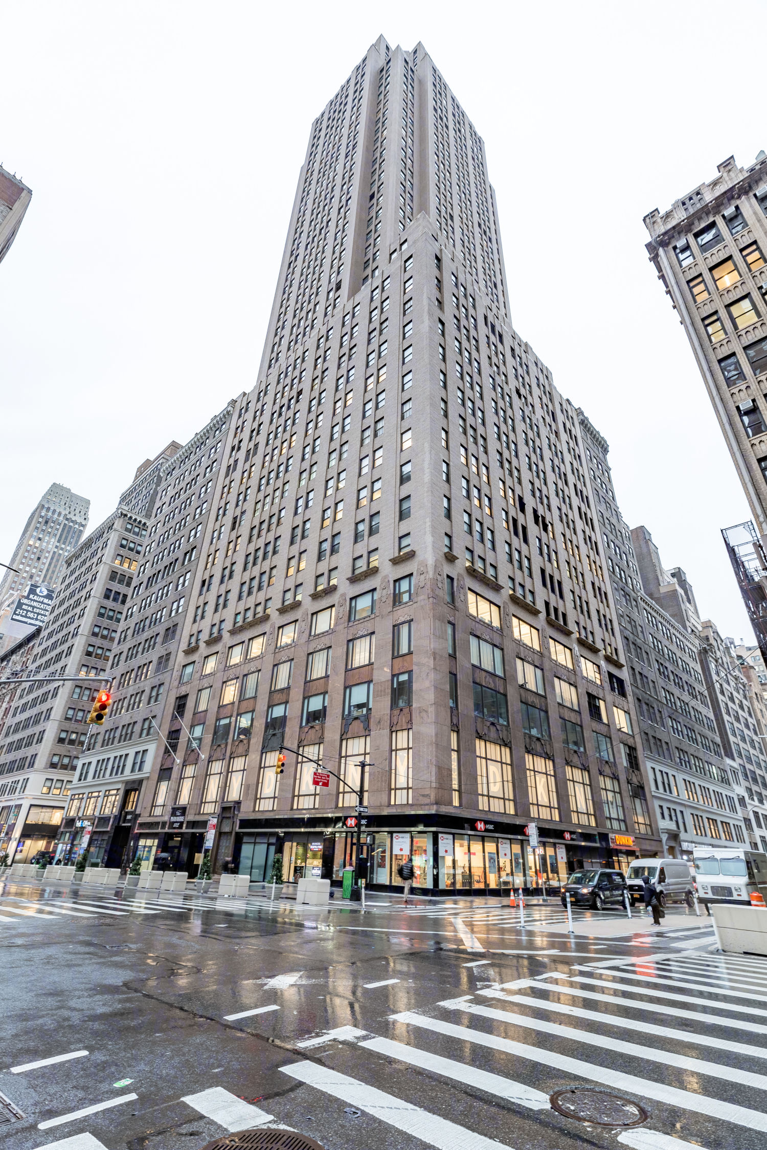 512 Seventh Avenue | 2,253 RSF (Direct Lease) | Noah & Co